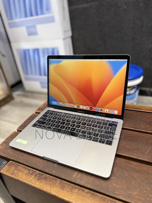 Laptop Apple MacBook Pro 2019 8GB Intel Core I5 SSD 512GB