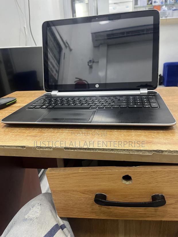 Laptop HP Pavilion 15 4GB AMD A8 HDD 256GB