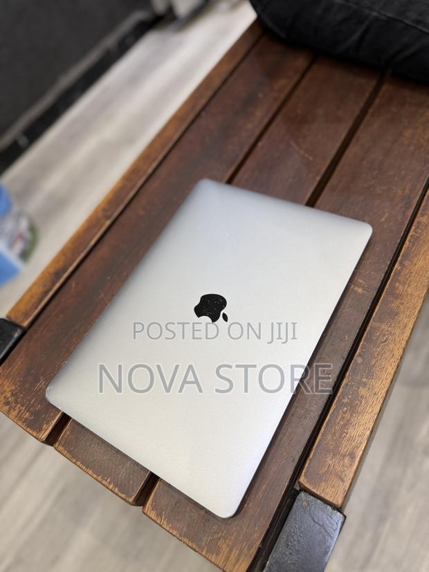 Laptop Apple MacBook Pro 2020 8GB Intel Core I5 SSD 512GB photo 3