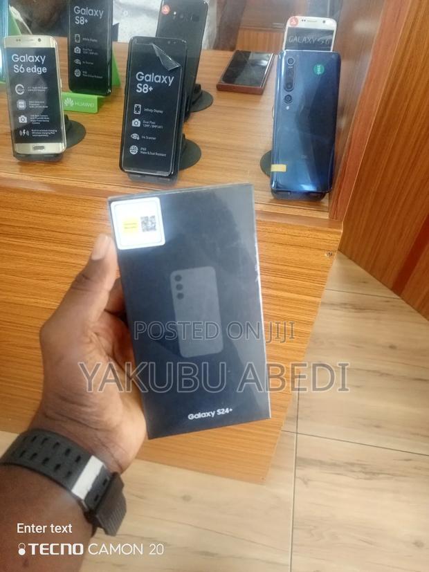 New Samsung Galaxy S24 Plus 256 GB Black photo 2