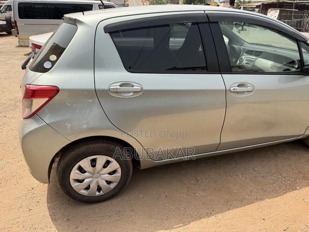 Toyota Vitz 2012 Gray