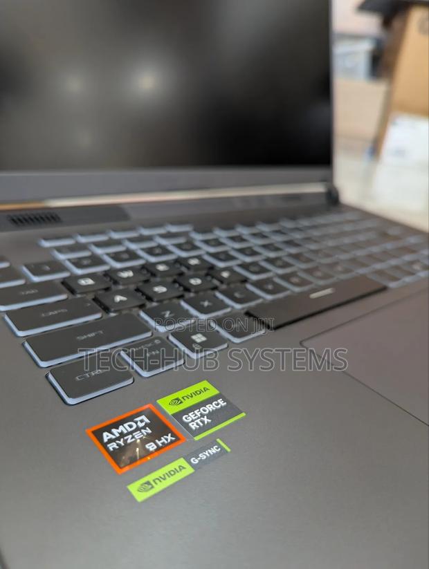 New Laptop Asus ROG Strix G16 G614 16GB AMD Ryzen 9 SSD 1T photo 3