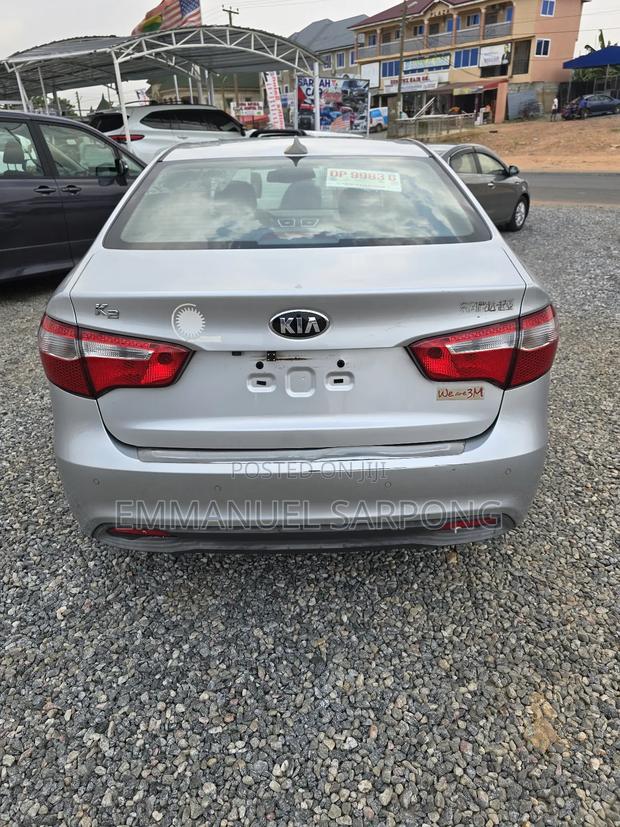 Kia Rio EX 4dr Sedan (1.6L 4cyl 6A) 2013 Silver photo 4