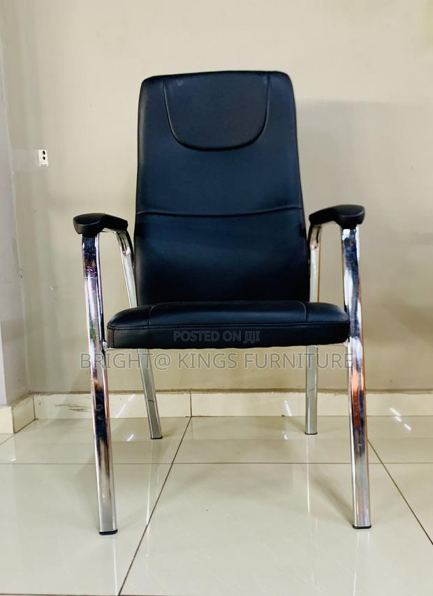 Visitors Chair photo 3