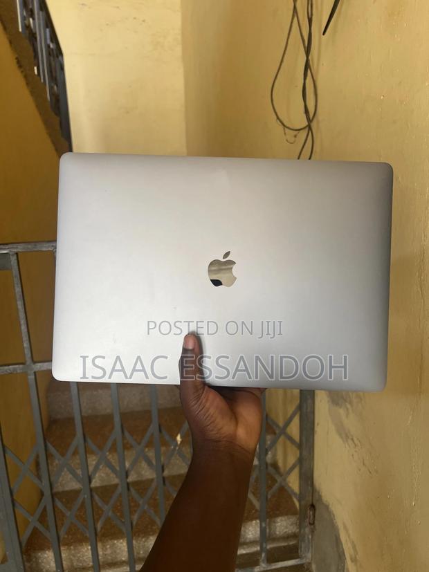 Laptop Apple MacBook Pro 2019 32GB Intel Core I9 SSD 512GB photo 3