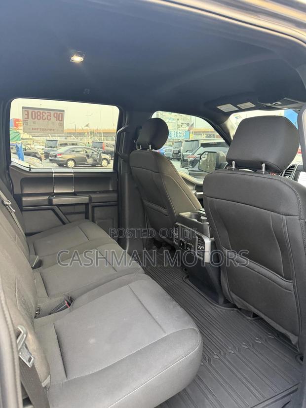 Ford F-150 XLT 2021 Gray