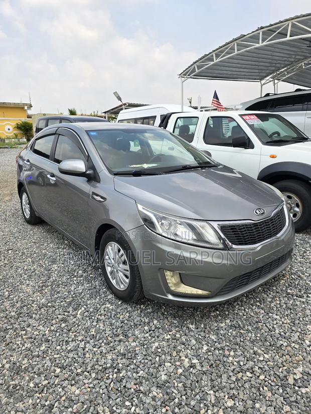 Kia Rio EX 4dr Sedan (1.6L 4cyl 6A) 2013 Gray photo 2