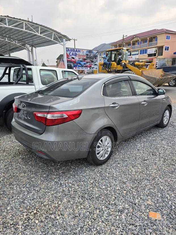 Kia Rio EX 4dr Sedan (1.6L 4cyl 6A) 2013 Gray photo 5