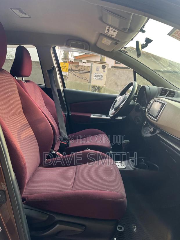 Toyota Vitz 1.5 FWD 5dr 2014 Brown