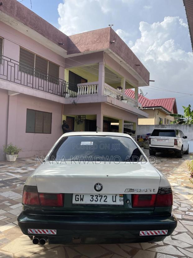 BMW 520i 1997 Green photo 6