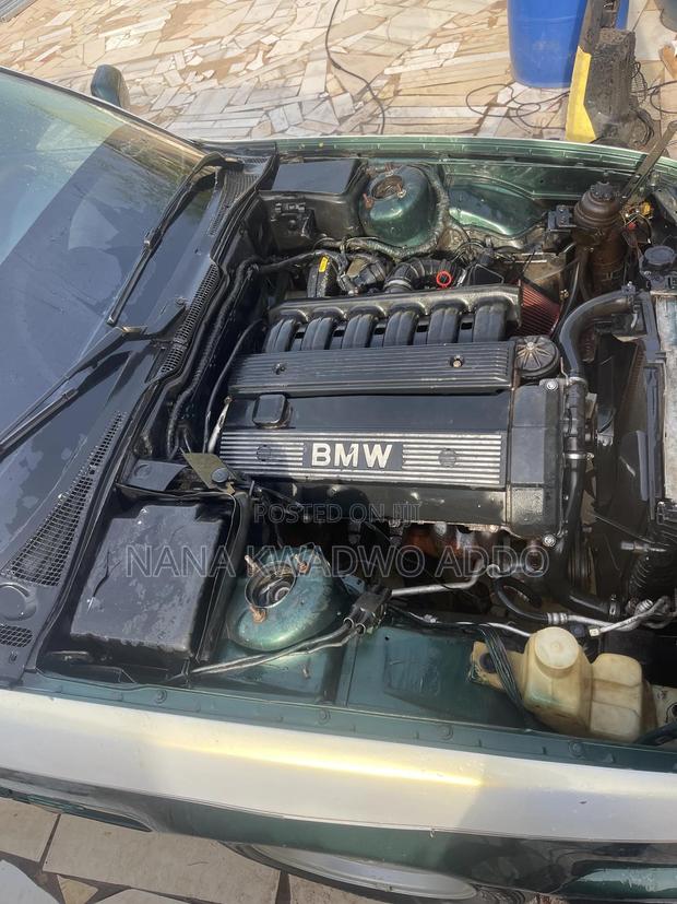 BMW 520i 1997 Green photo 11