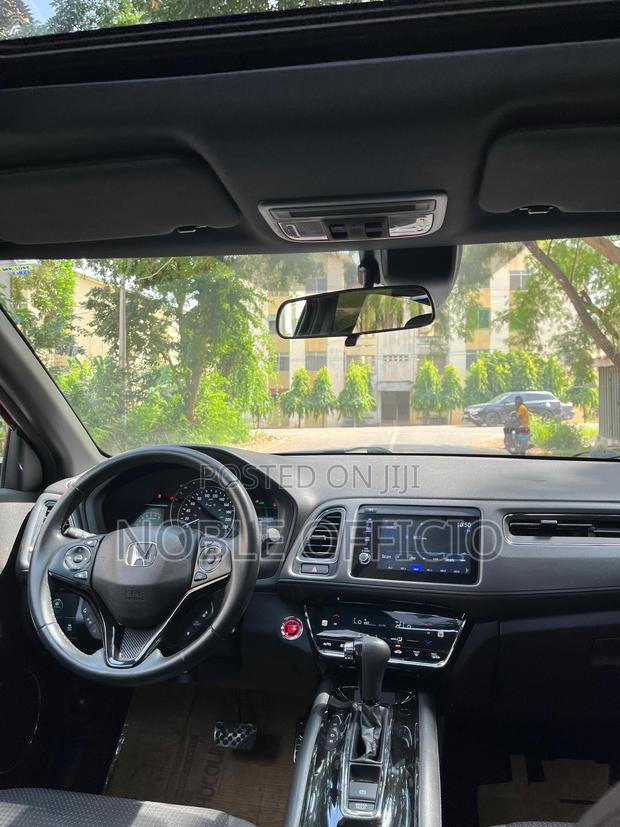 Honda HR-V 2020 Red
