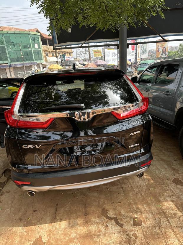Honda CR-V Touring AWD 2018 Black