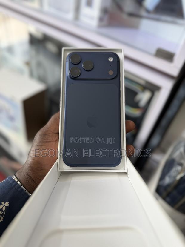 Apple iPhone 17 Pro Max 256 GB Blue