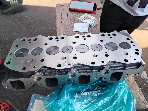 Nissan Qd32 Cylinder Head photo 7