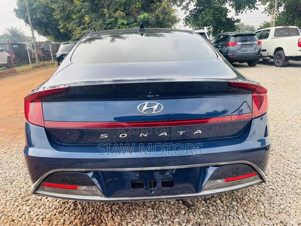 Hyundai Sonata SE 2021 Blue