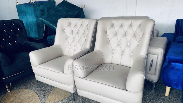 Comfortable Royal Sofa Set photo 3