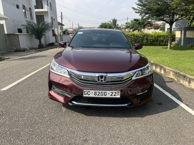 Honda Accord Sport 4dr Sedan FWD (2.4L 4cyl 2A) 2017 Beige