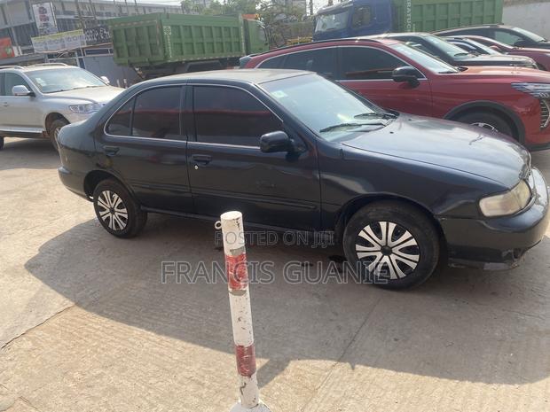 Nissan Sentra SE-R 2002 Black