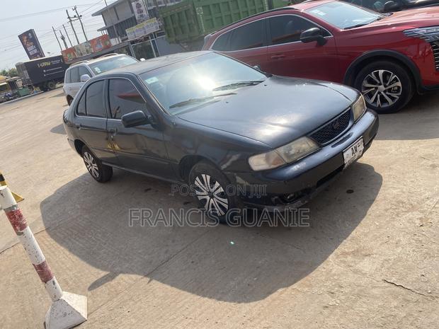 Nissan Sentra SE-R 2002 Black