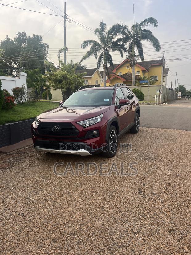 Toyota RAV4 Adventure 2019 Red