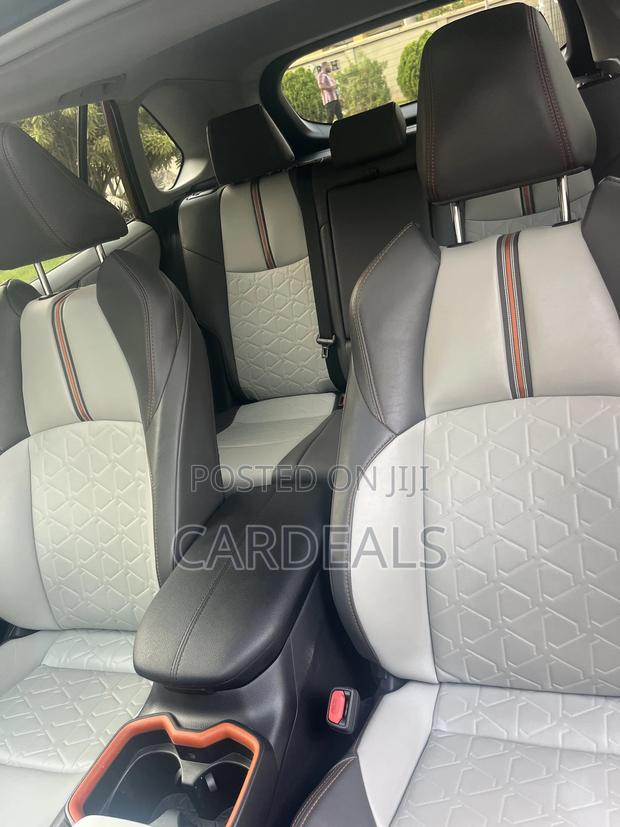 Toyota RAV4 Adventure 2019 Red