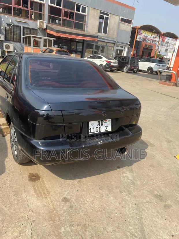 Nissan Sentra SE-R 2002 Black