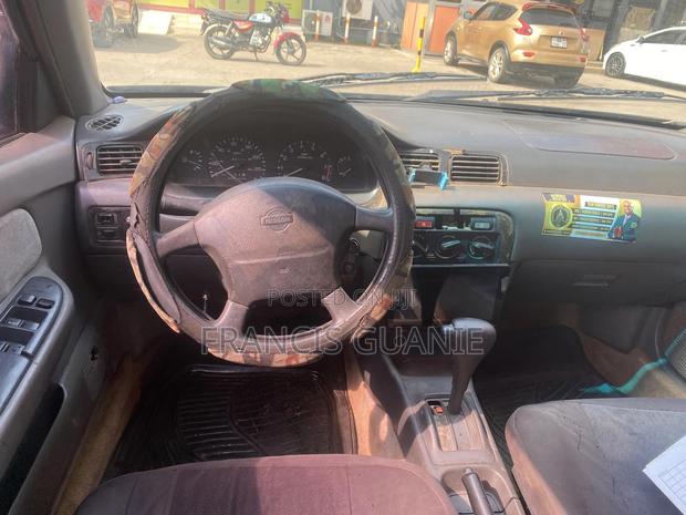 Nissan Sentra SE-R 2002 Black