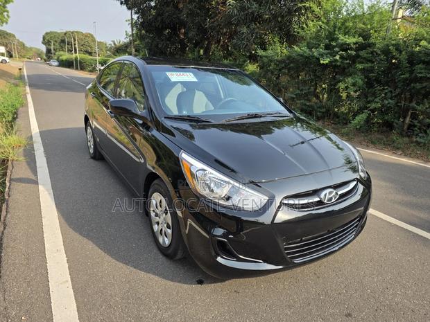 Hyundai Accent GLS 4dr Sedan (1.6L 4cyl 6M) 2015 Black