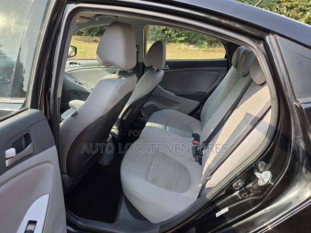 Hyundai Accent GLS 4dr Sedan (1.6L 4cyl 6M) 2015 Black