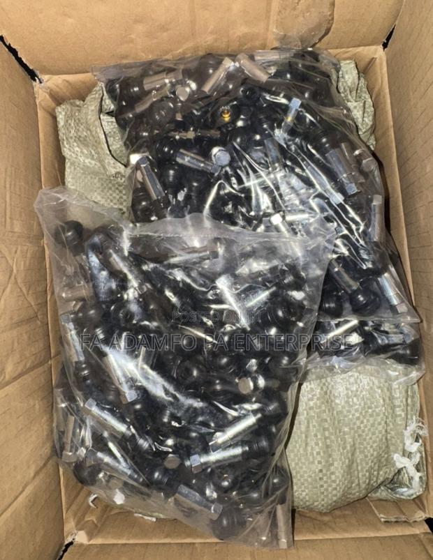100 PCS Valve Cap or Cover or Tyre Valve Caps photo 4