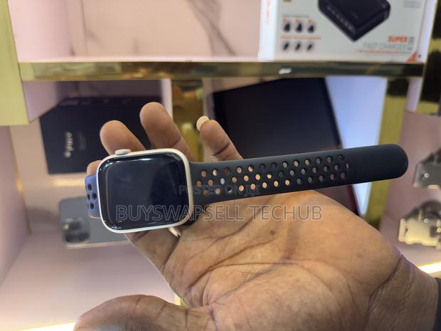 Apple Watch Series 7