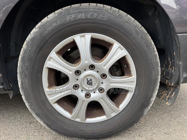 Hyundai H1 2008 Grey photo 15