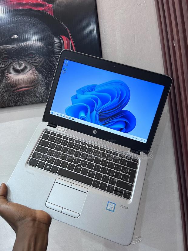 Laptop HP EliteBook 820 G4 8GB Intel Core I5 SSD 256GB photo 2