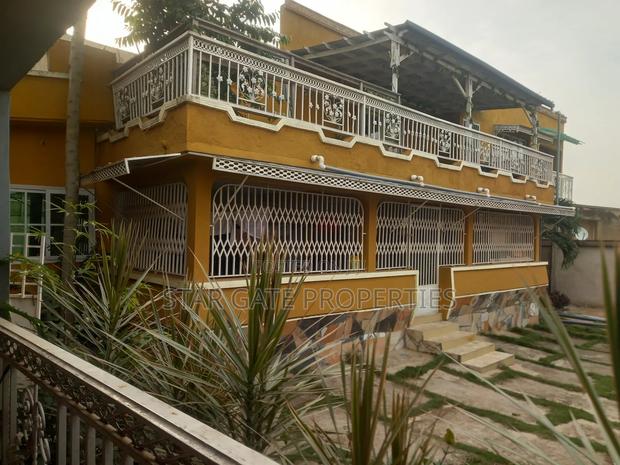 39 Bedrooms Hoste for Sale at Garden City University. · Photo 4