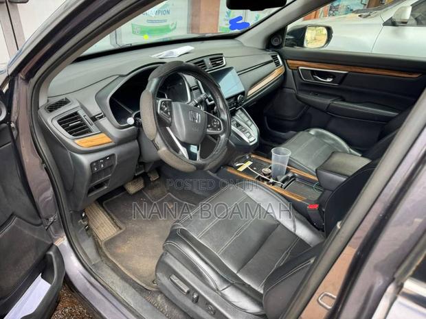 Honda CR-V 2020 Gray