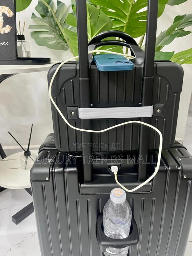 Smart Multi-function And Usb Charging Port Travel Luggage