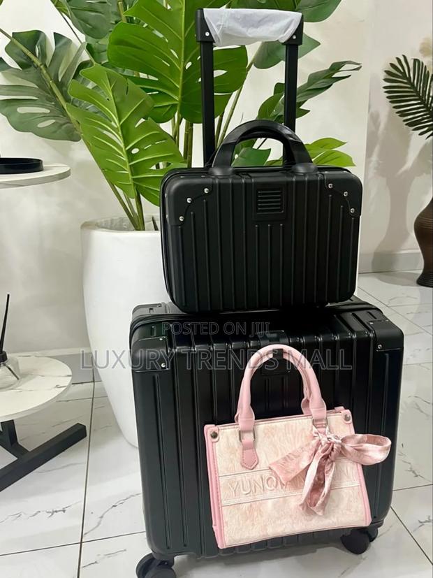 Smart Multi-function And Usb Charging Port Travel Luggage photo 2