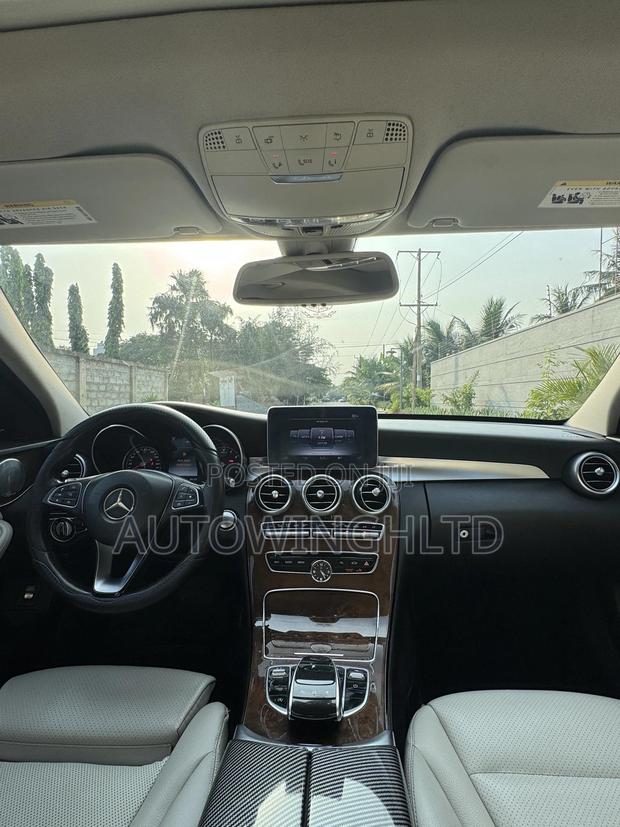 Mercedes-Benz C300 Luxury 4Matic Sedan AWD (2.0L 4cyl 7A) 2016 Black