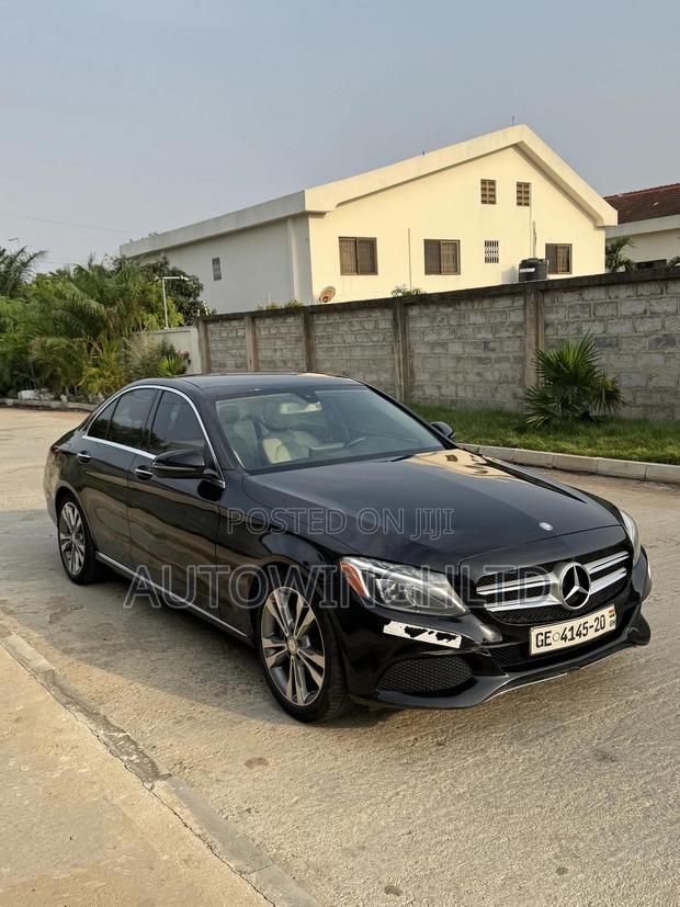 Mercedes-Benz C300 Luxury 4Matic Sedan AWD (2.0L 4cyl 7A) 2016 Black