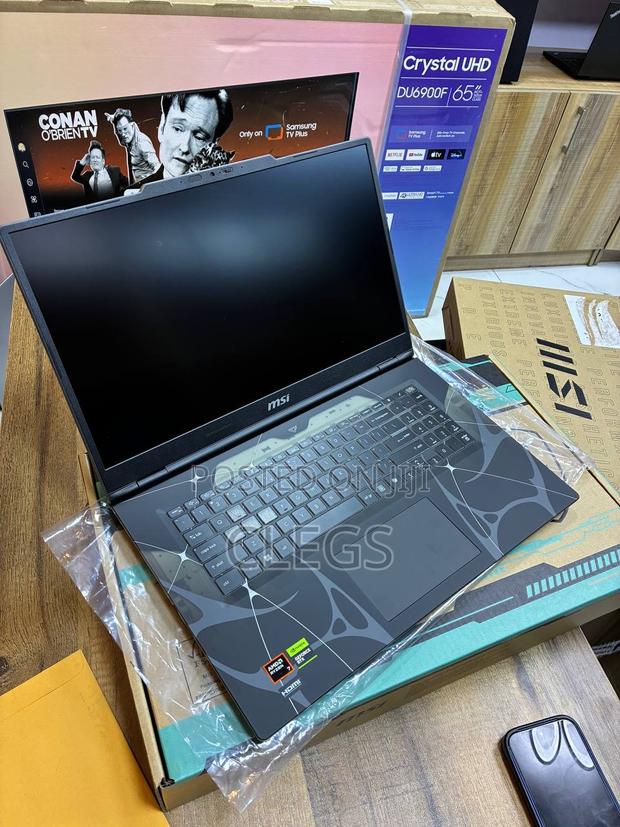 New Laptop MSI Cyborg 15 16GB AMD Ryzen 7 SSD 1T