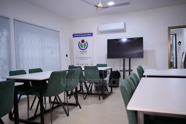 Office Space Ideal For Trainings, Workshops, Meetings, Small Events.