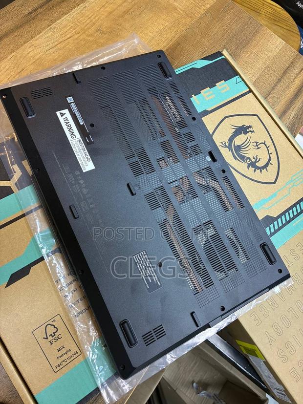 New Laptop MSI Cyborg 15 16GB AMD Ryzen 7 SSD 1T photo 5