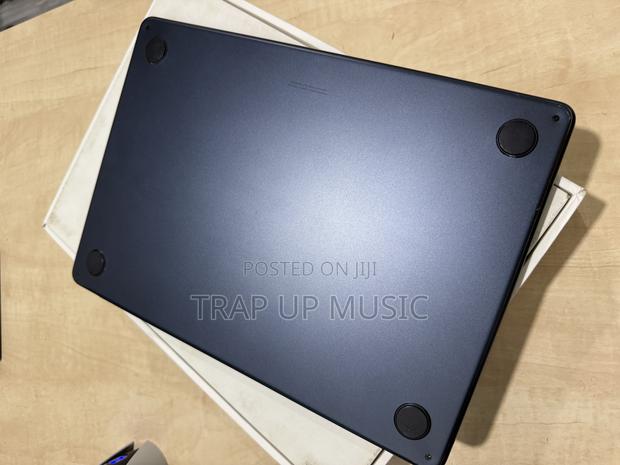 Laptop Apple MacBook Air 8GB Intel Core M2 HDD+SSD 256GB photo 4