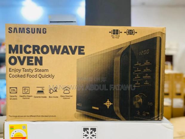 Capacity of 23 Litres Samsung Microwave