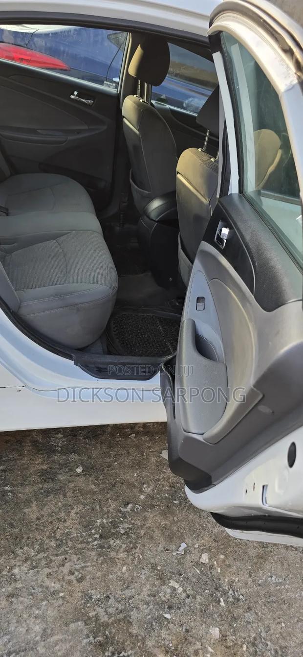 Hyundai Sonata 2013 White photo 4