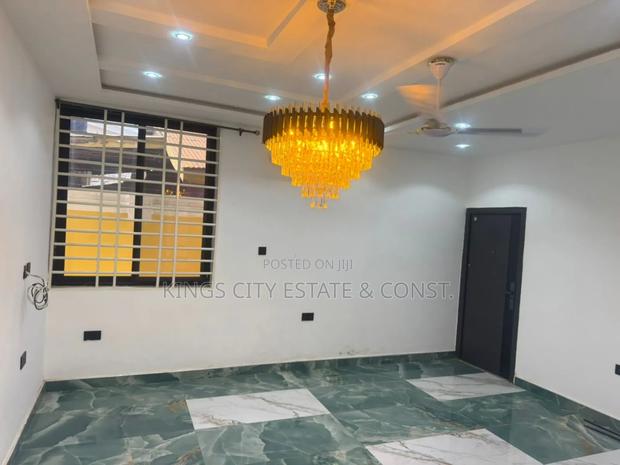 3bdrm House in Mile7, Achimota for rent photo 3