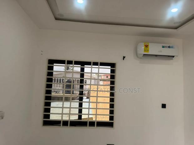 3bdrm House in Mile7, Achimota for rent photo 5