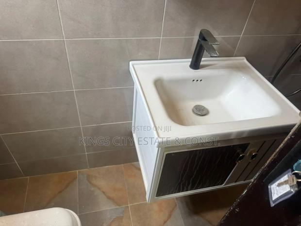 3bdrm House in Mile7, Achimota for rent photo 10
