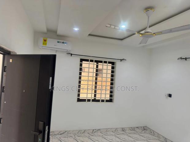 3bdrm House in Mile7, Achimota for rent photo 11